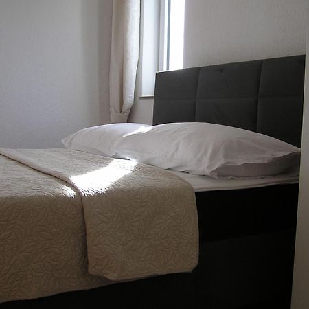 Apartments Adrialina セニ エクステリア 写真