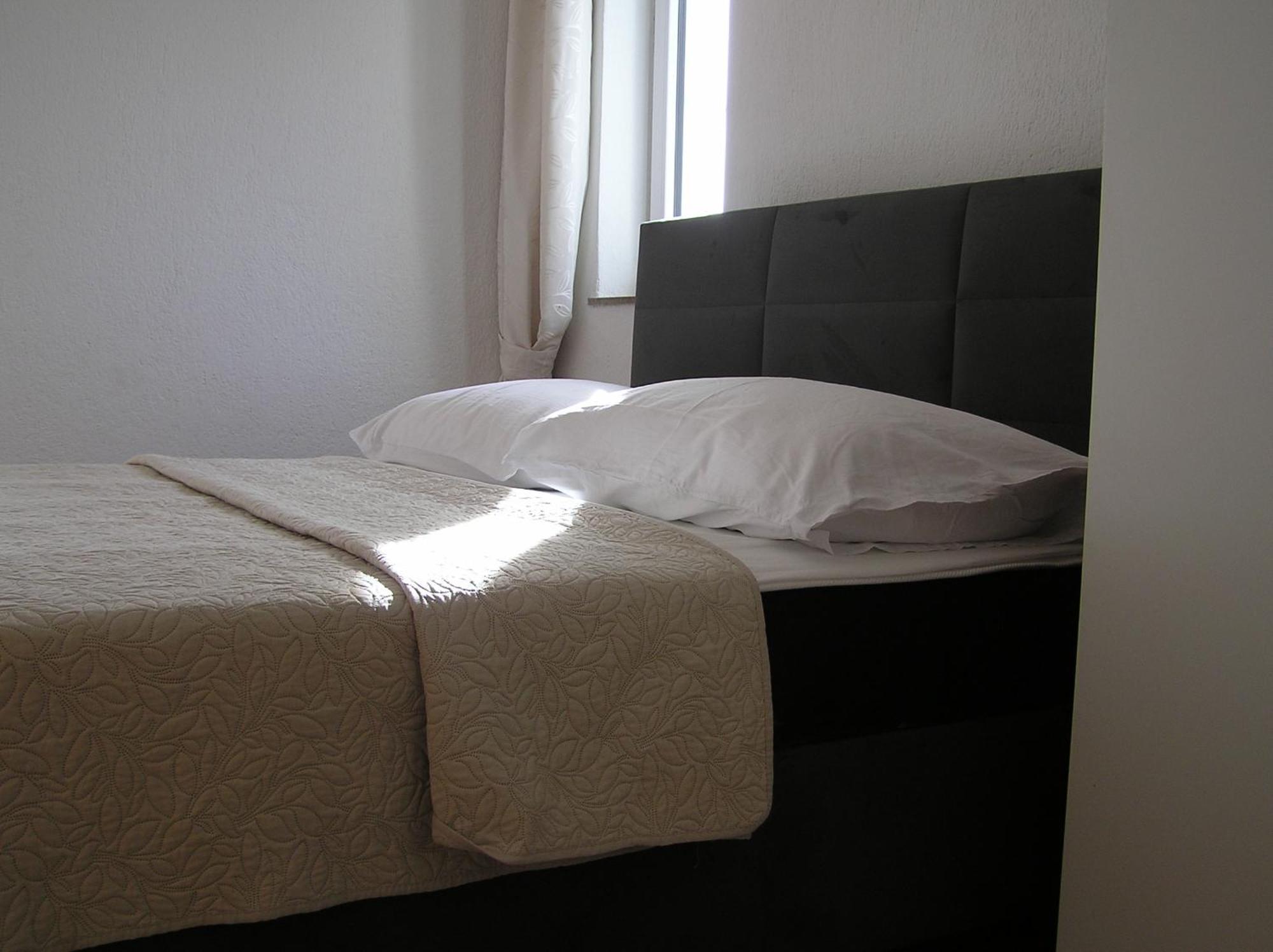 Apartments Adrialina セニ エクステリア 写真